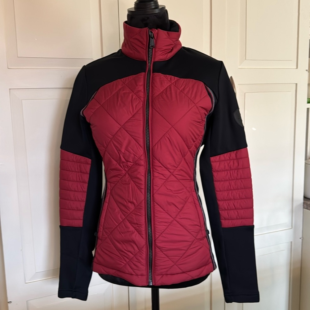 Beautiful like new womens ALP N Rock coat jacket black ski XS S sexy skiing
